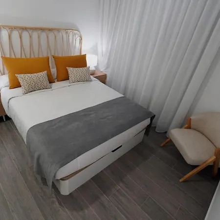 Salva Reina غاراتْشيكو